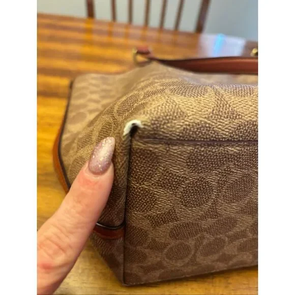 Coach purse - Picture 9 of 16